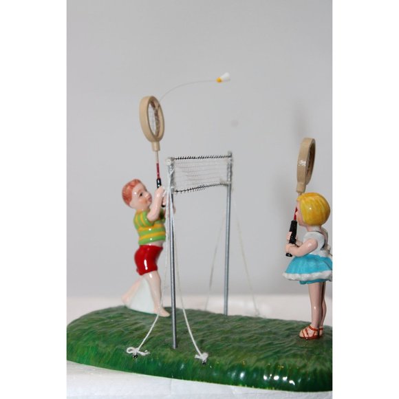 Dept 56 Snow Village - Here Comes the Birdie! - Picture 4 of 6